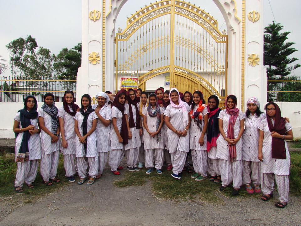 You are currently viewing Best girls residential school in uttarakhand