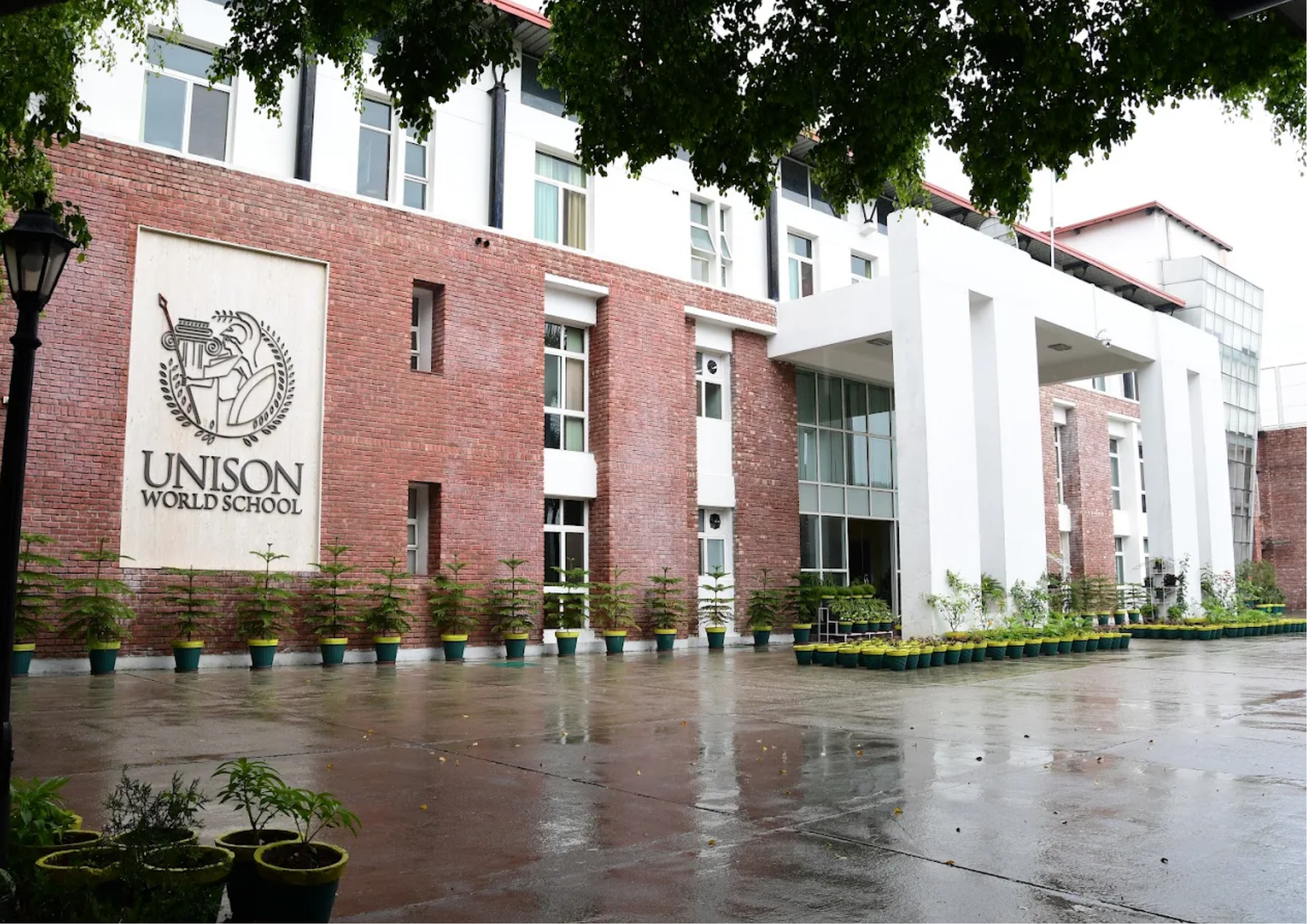 4. UNISON WORLD SCHOOL, DEHRADUN