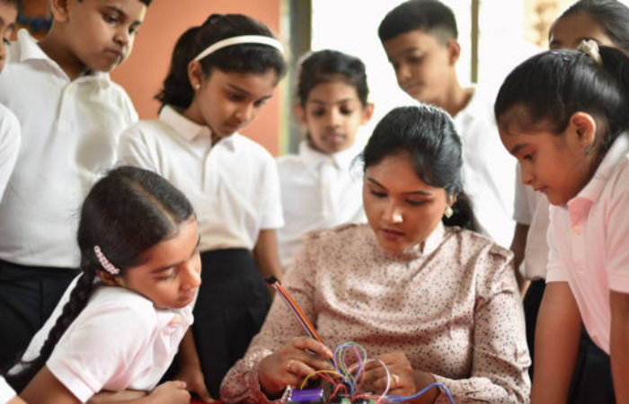 How to Choose a Girls Boarding School in India