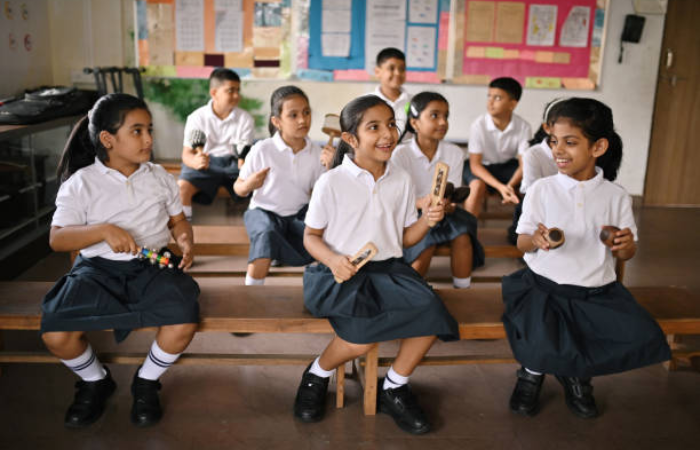 Boarding School vs Day School for Girls