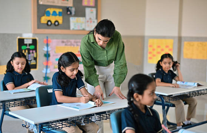 How to Choose a Girls Boarding School in India