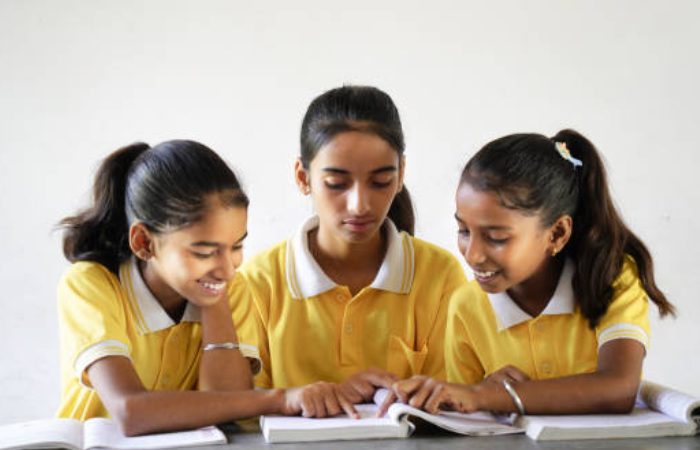 Boarding School Entry Age: Class 4 vs Class 6