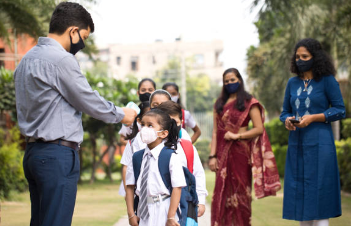 Guide to Choosing a Girls' Boarding School