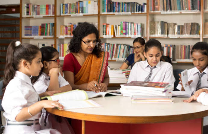 Creating an engaging school library for students