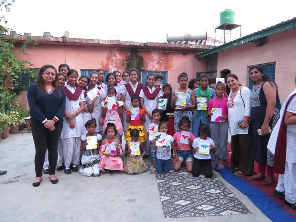 Ecole Community Service- 'Apna Ghar' NGO 